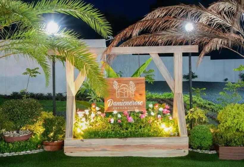 リゾートホテル Damienerose Garden Villa
