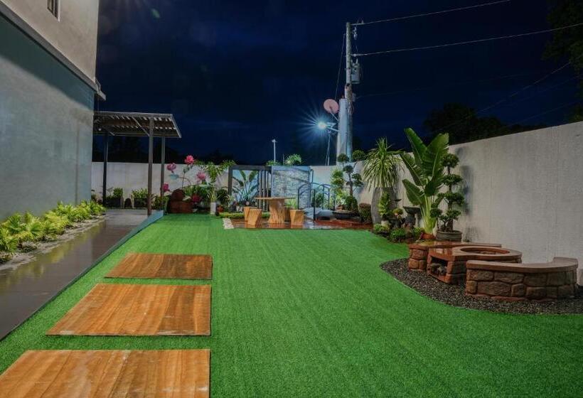 منتجع Damienerose Garden Villa