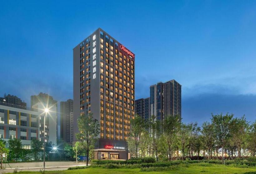 佛山三龙湾希尔顿欢朋酒店
