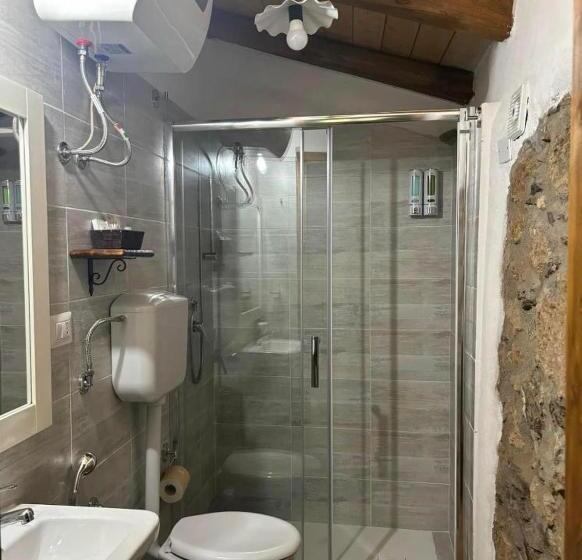 Nocleg ze śniadaniem Osini Ecciu Home