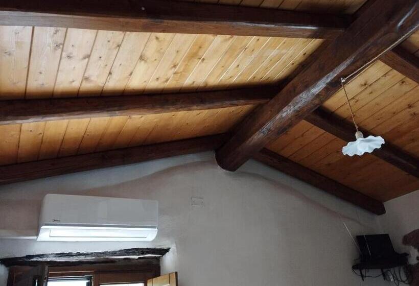 Nocleg ze śniadaniem Osini Ecciu Home