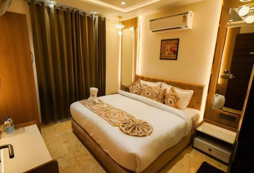هتل Ammison Inn & Suites