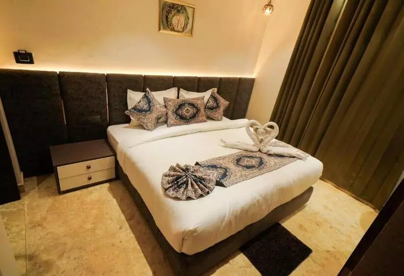 هتل Ammison Inn & Suites