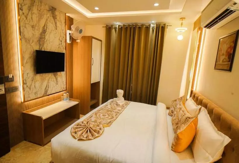 هتل Ammison Inn & Suites