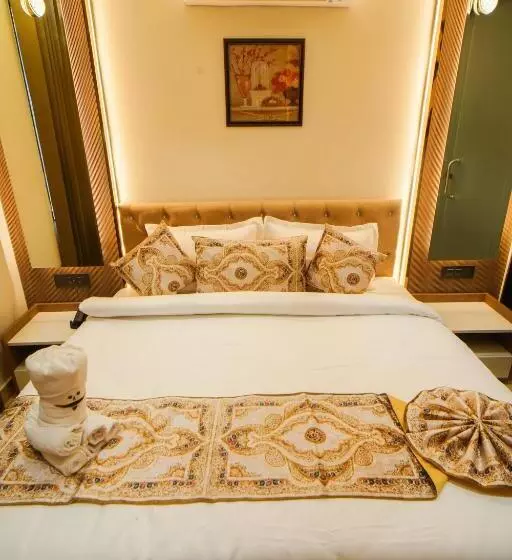 هتل Ammison Inn & Suites