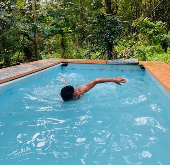 בית מלון כפרי Greenforest Farm House