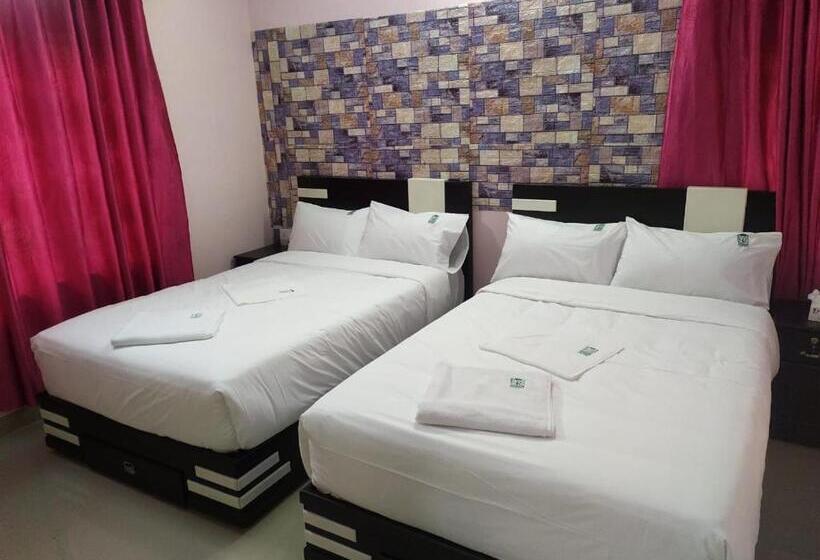 בית מלון כפרי Greenforest Farm House