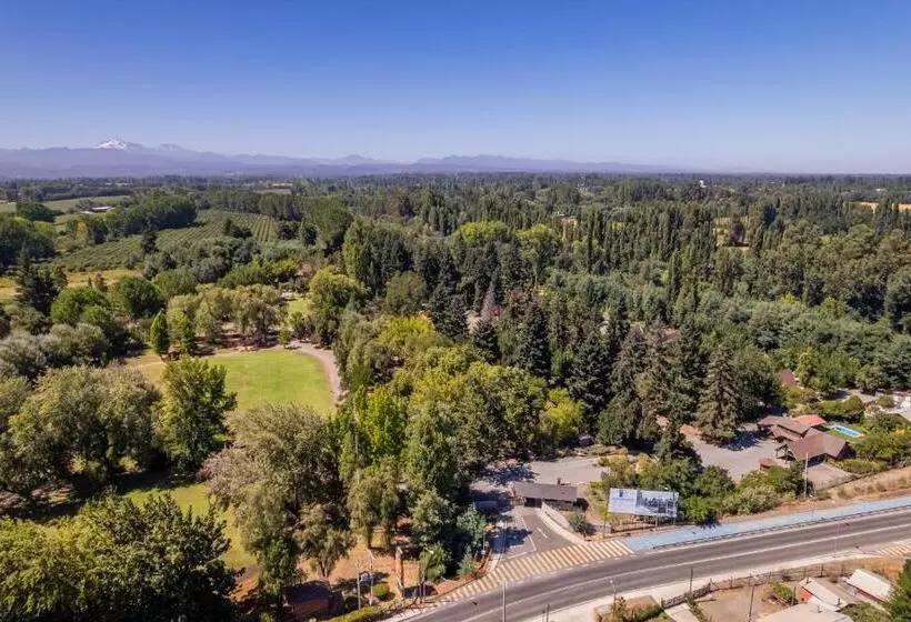 Hotelli Parque Chillan   Caja Los Héroes