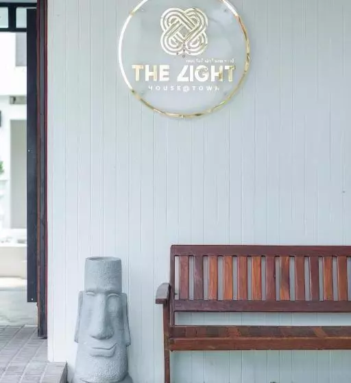 ホテル The Light House At Town Phuket