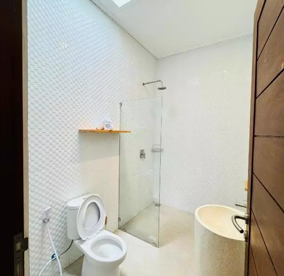 ホテル Unique Canggu Guest House