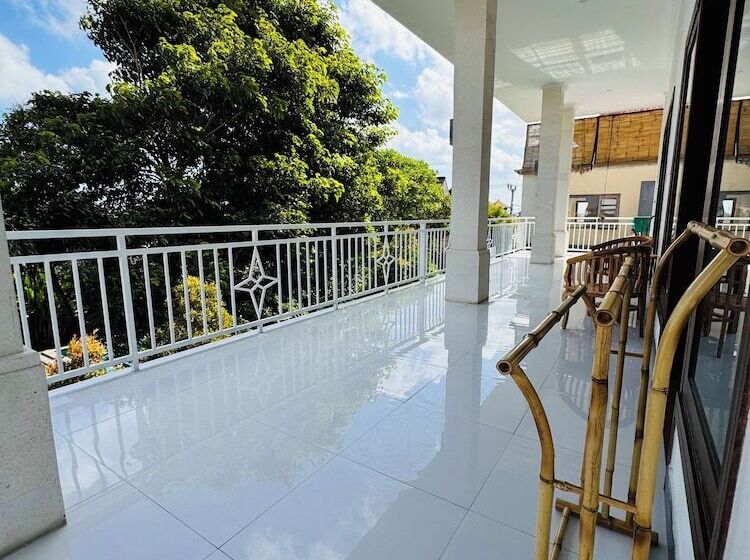 Отель Unique Canggu Guest House