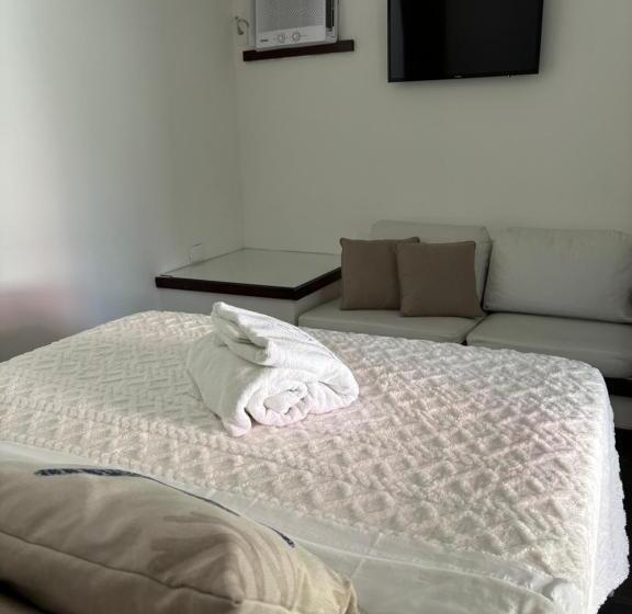 Pensão Almas Gêmeas Suíte Varanda