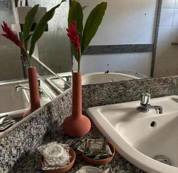 Pensão Almas Gêmeas Suíte Varanda