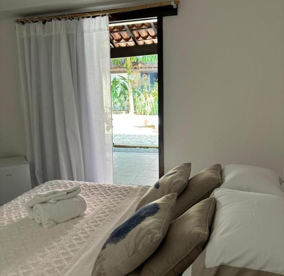 Pensão Almas Gêmeas Suíte Varanda