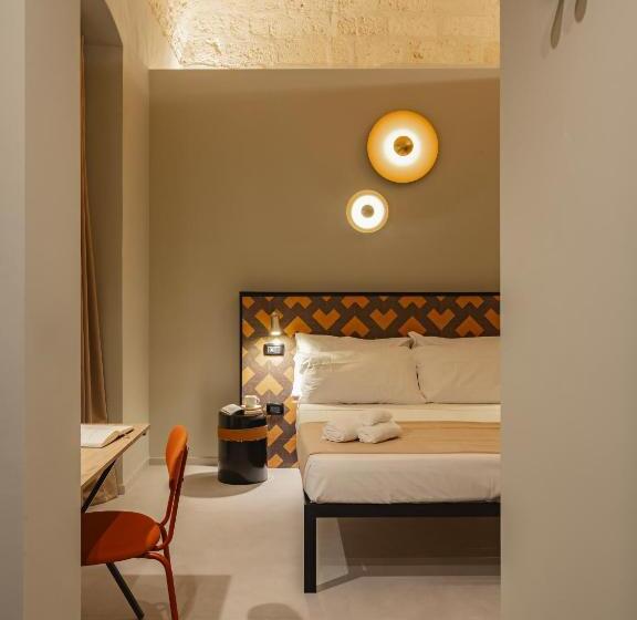 پانسیون Almica24