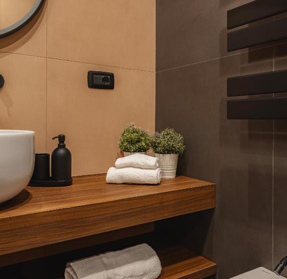 پانسیون Almica24