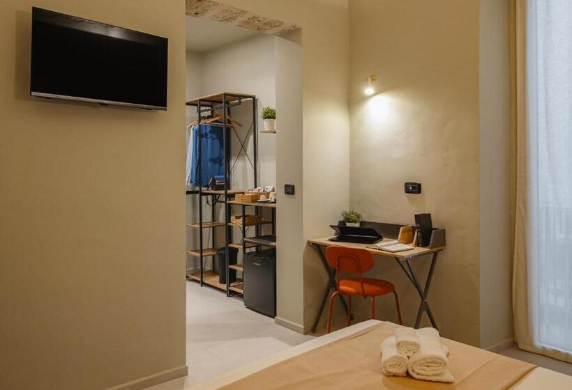 پانسیون Almica24