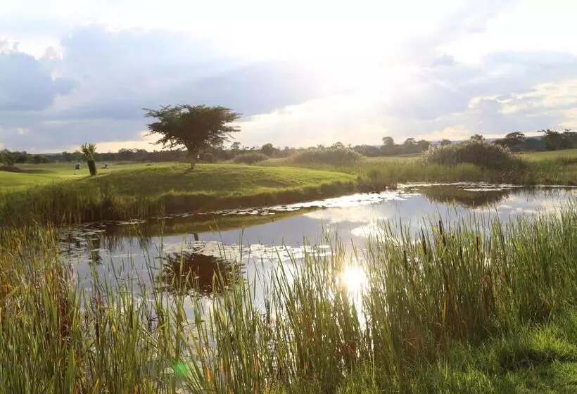 پانسیون Fairview Manor