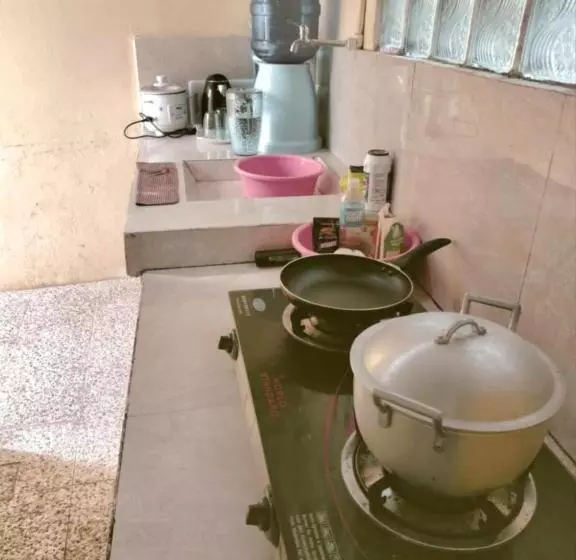 ペンション Samara S Guests House