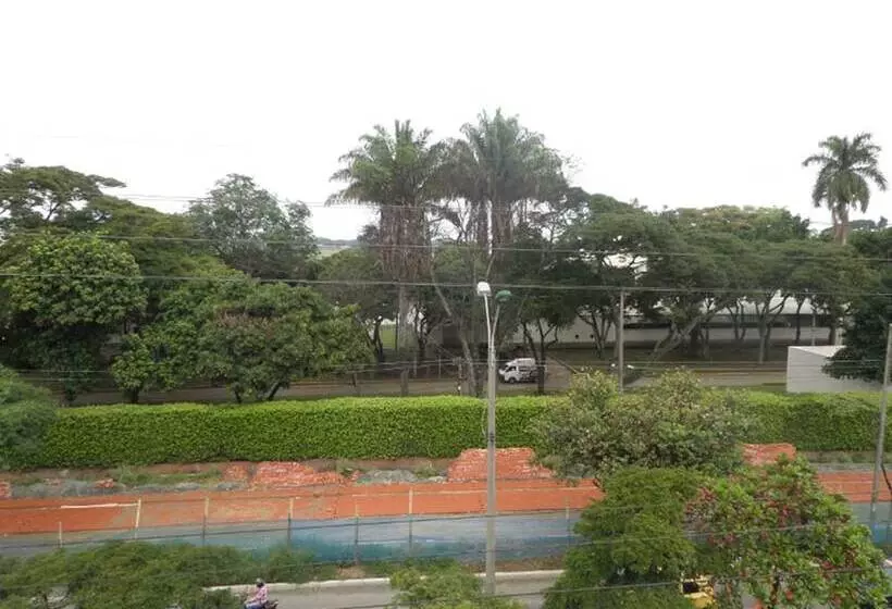 Apartahotel Barcelot