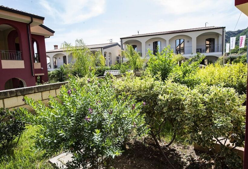 ベッドアンドブレックファースト Aether Suites Tropea   Free Private Parking