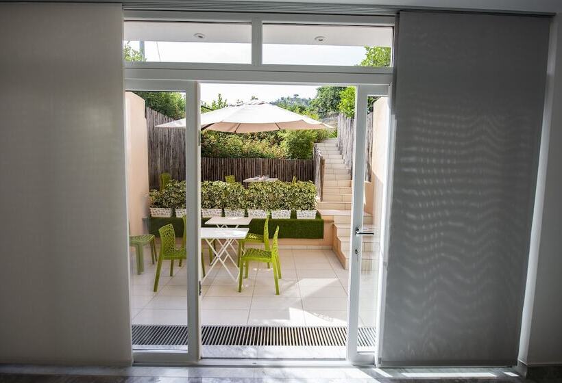 ベッドアンドブレックファースト Aether Suites Tropea   Free Private Parking