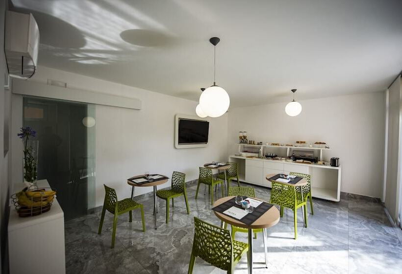 ベッドアンドブレックファースト Aether Suites Tropea   Free Private Parking