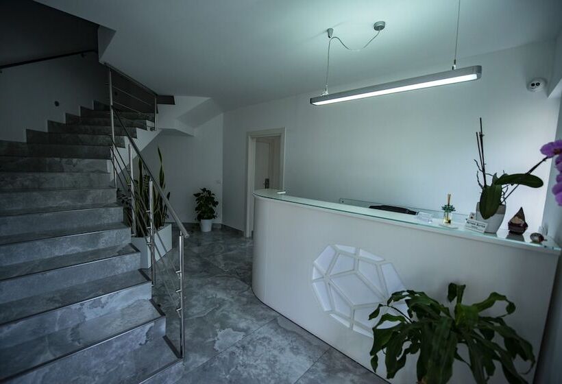 ベッドアンドブレックファースト Aether Suites Tropea   Free Private Parking