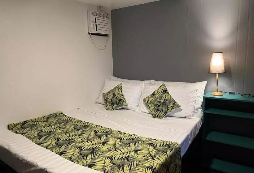 Happy Camper Hostel