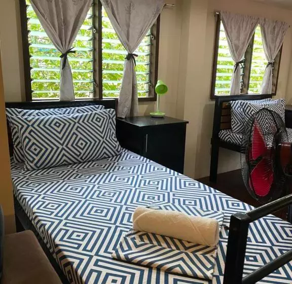 Happy Camper Hostel