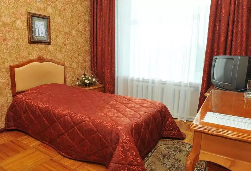 هتل Gostinichny Komplex Germes