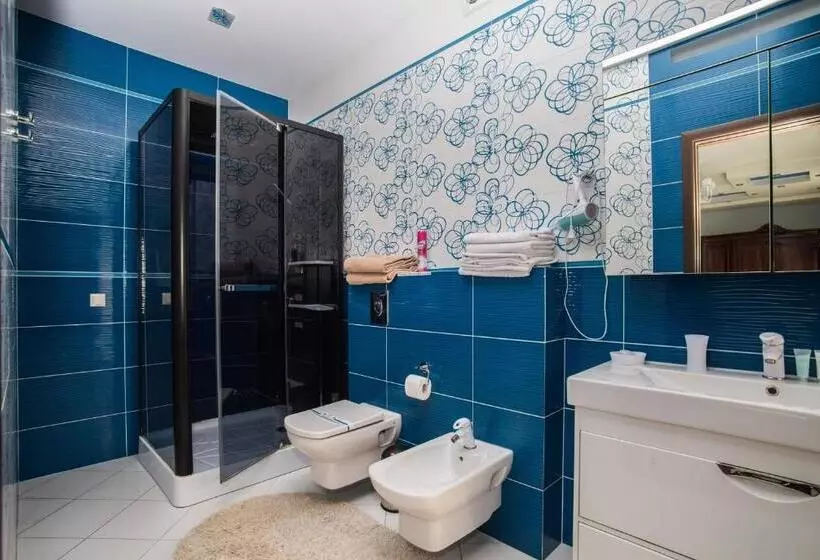 هتل Villa Venice