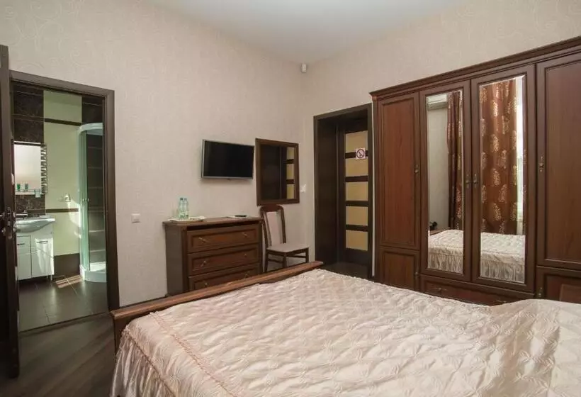 هتل Villa Venice