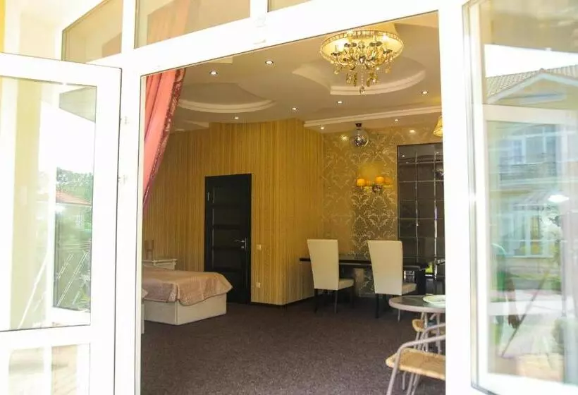 هتل Villa Venice