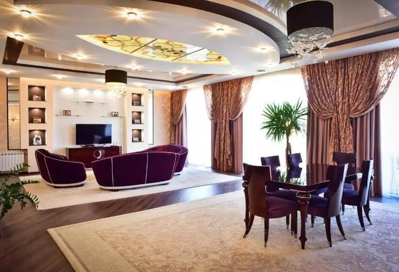 هتل Villa Venice