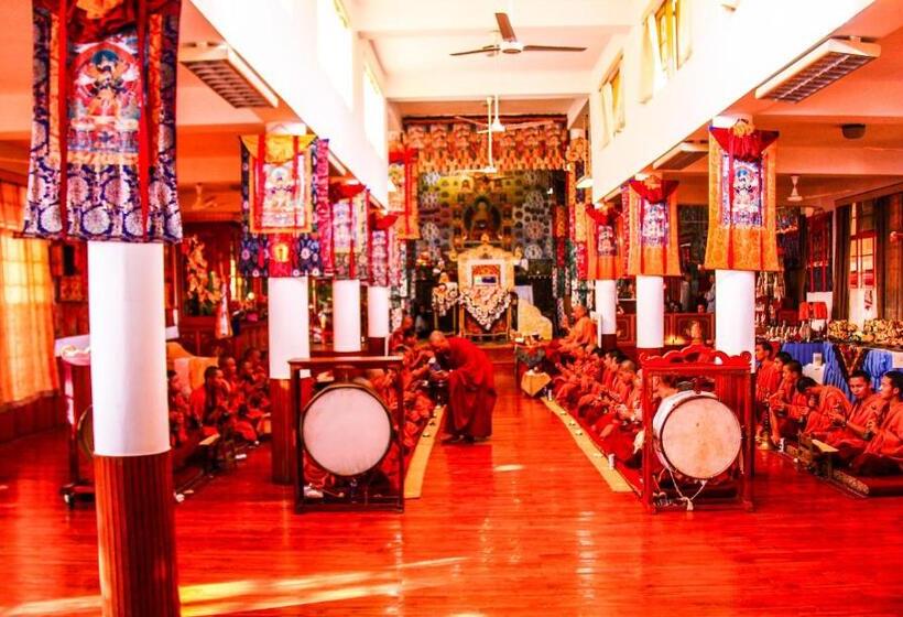 Prakriti Aalay   Riverside Mountain View Boutique Eco Resort