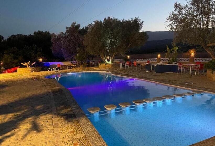 호스텔 Auberge Alwahabi