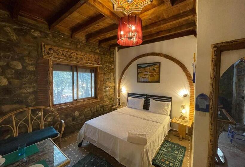 호스텔 Auberge Alwahabi