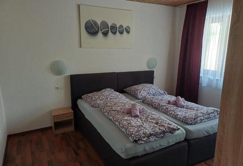 הוסטל Gasthof Kollmeder