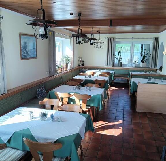 הוסטל Gasthof Kollmeder