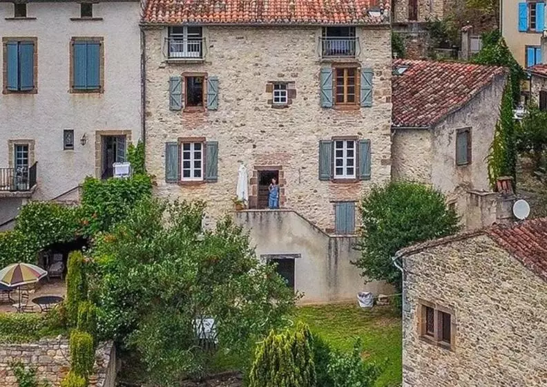 Aamiaismajoitus (B&B) Le Tresor De Cordes