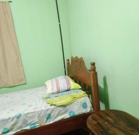 هتل کپسول Mama Cita Café House