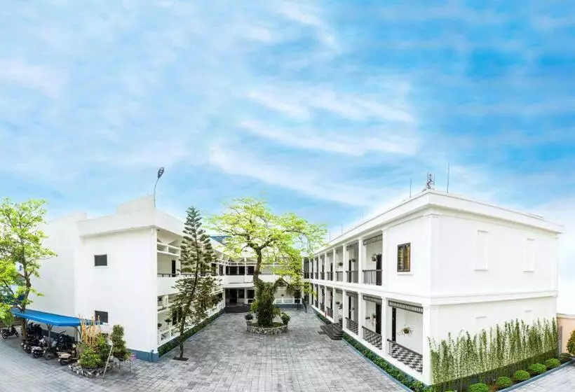 هتل Khách Sạn Dệt