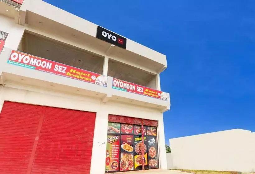Hotelli Oyo Moon Sez