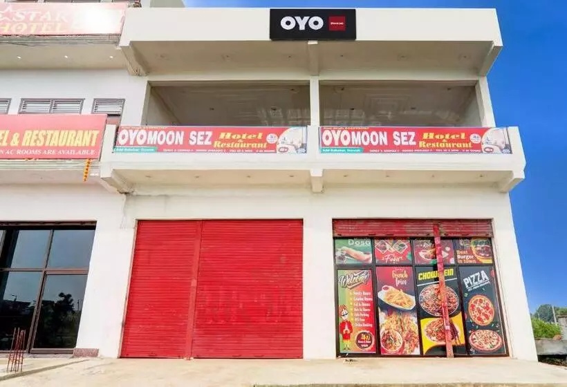 Hotelli Oyo Moon Sez