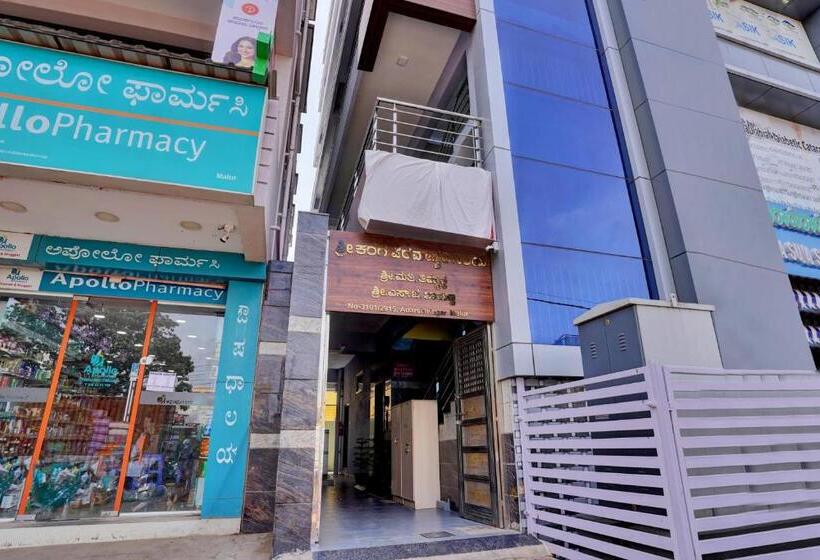 酒店 Oyo Sri Sai Lodge