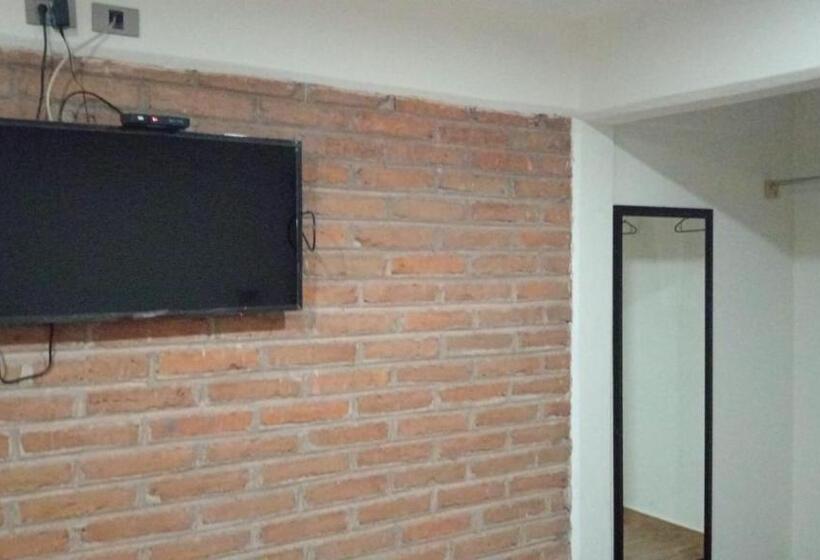 فندق Posada Don Roberto