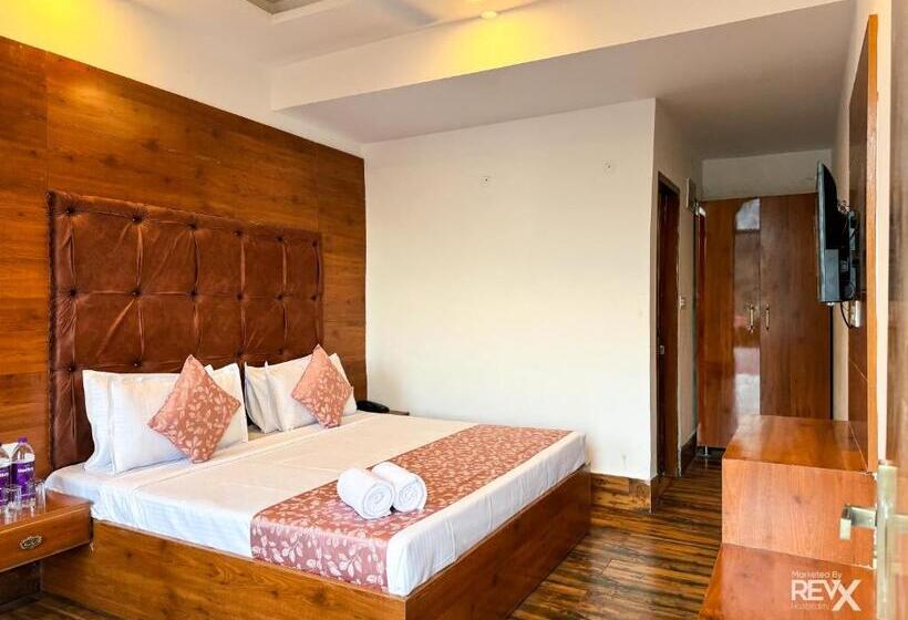 Hotelli Wraveler Inn