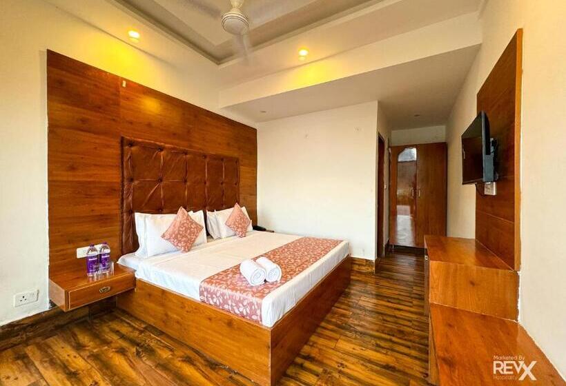 Hotelli Wraveler Inn