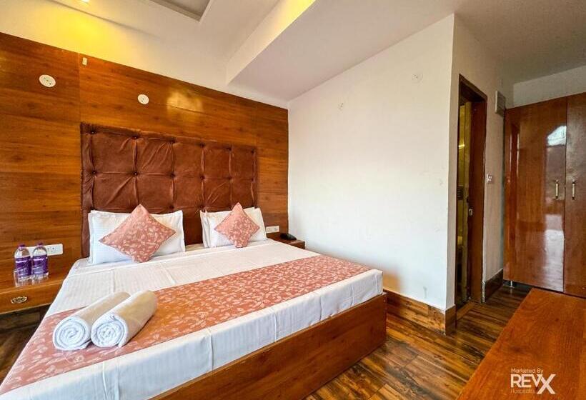 Hotelli Wraveler Inn